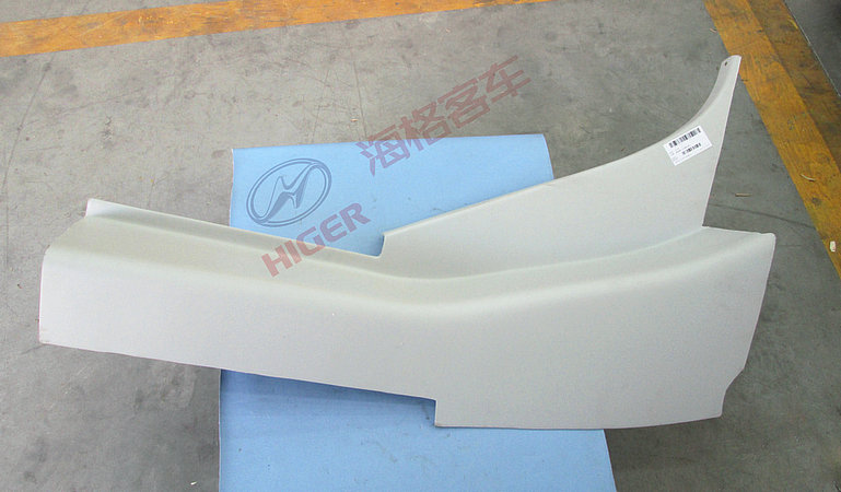 Декоративная обложка (правый кусок заднего кожуха)