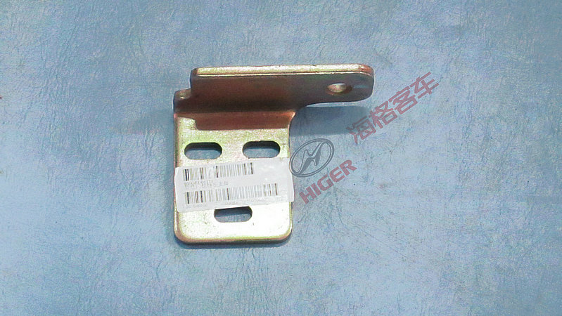 Bracket (left rear hatch hinge)