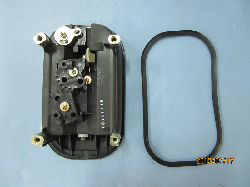 Luggage door lock (oval/no light)