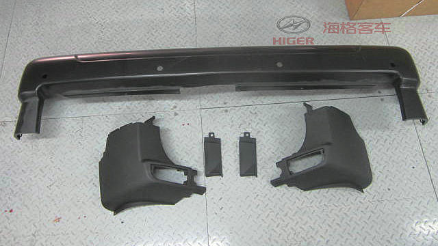 Задний бамперный корпус