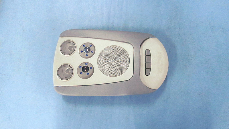 Sortie d'air (deux yeux et deux lampes peuvent être ajustés gris et blanc)