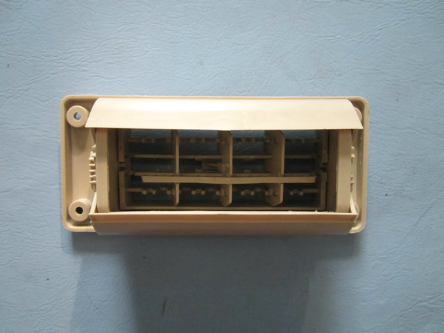 Sortie d'air (les longues bandes peuvent être ajustées avec du jaune clair)-1