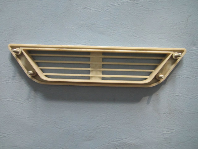 Sortie d'air (les longues bandes peuvent être ajustées avec un gris clair)-1