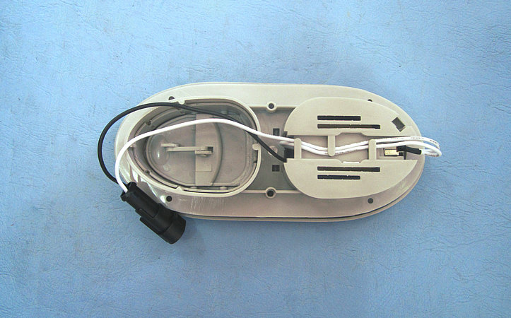 Воздушная выпускная труба (с одноглазым седым и регулируемым светом)