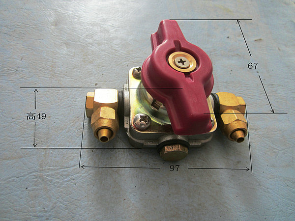 6110 Быстроразгрузочный клапан в автомобиле