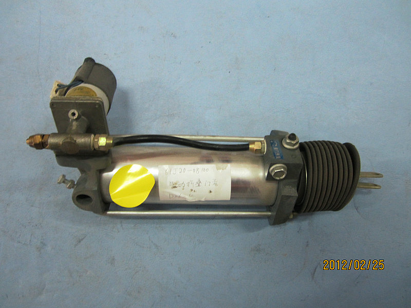 Door pump assembly (pneumatic folding)-1