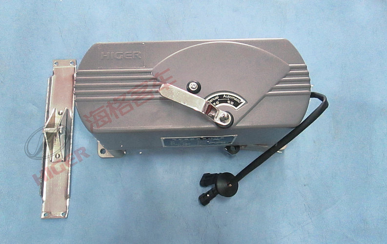 Montage de la pompe de porte (pliée électriquement avant ouverture)-1