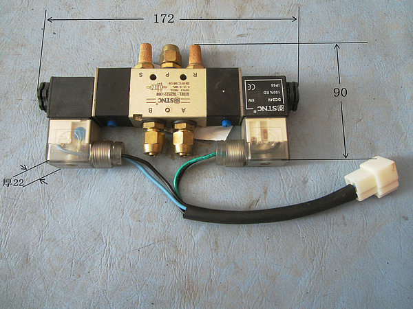 Solenoid valve assembly