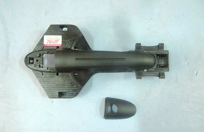 Left front door opening handle assembly