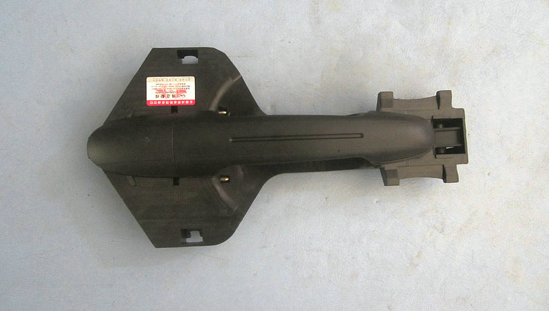 Right front door outside handle assembly