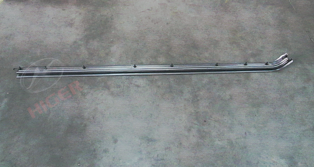Side sliding door mid-sliding assembly (for long axle vehicles)