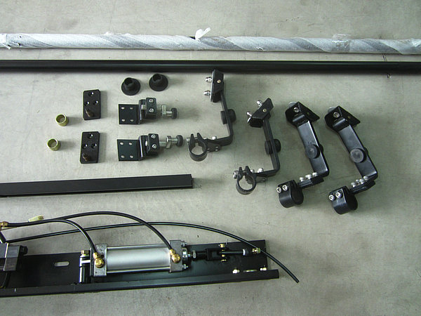 Assemblage de la pompe de porte (porte de voyageurs moyenne)-1