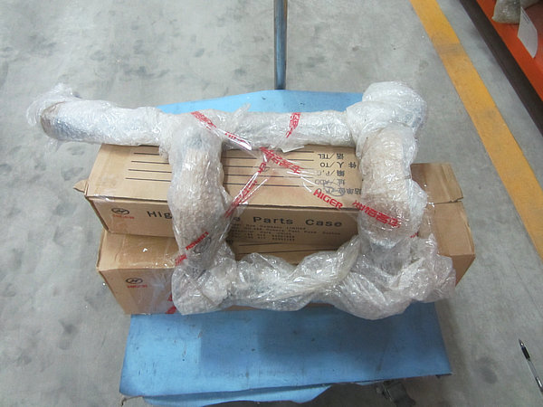 Front door mechanism and door pump