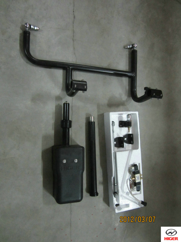 Механизм средней двери и дверной насос-1