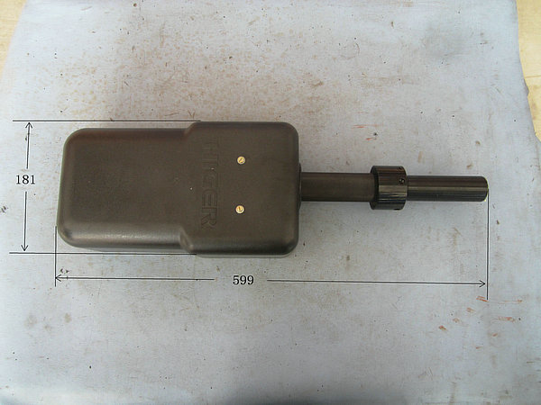 Door pump assembly