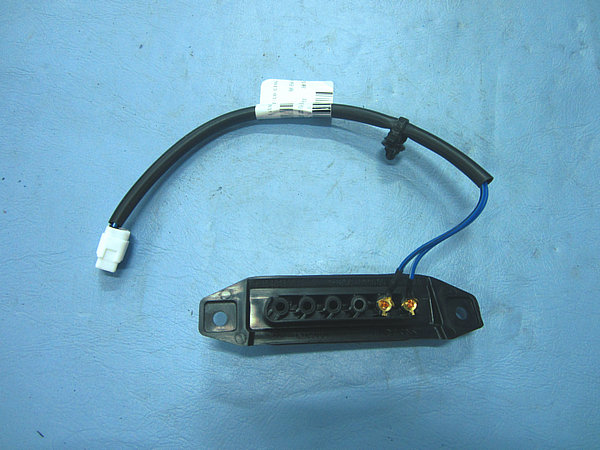 Задняя боковая дверь с электронным управлением с левым выпуклым ограничителем в сборе-1