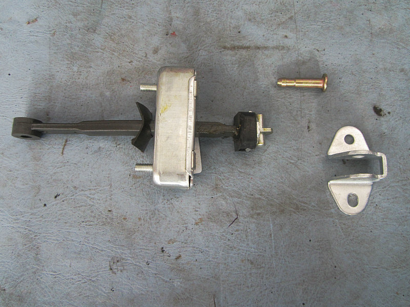 Limiter (driver door)