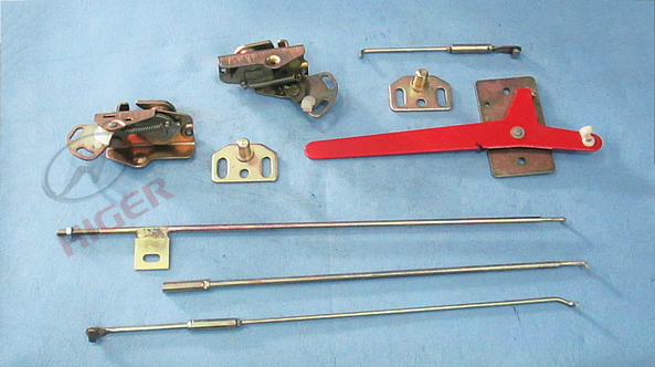 Door lock assembly (rear enclosure emergency door)