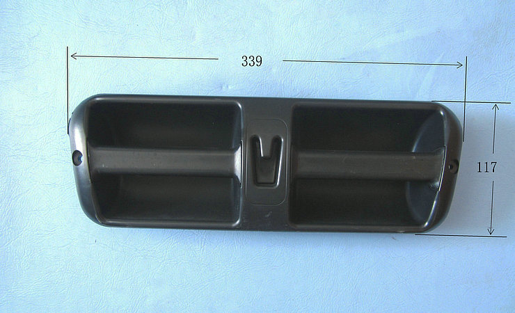 Seat back handle (two hands)