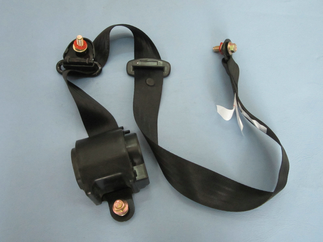 Three-point seat belt assembly