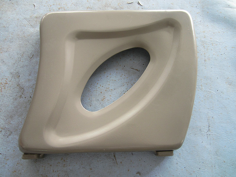 Chair feet - Right seat