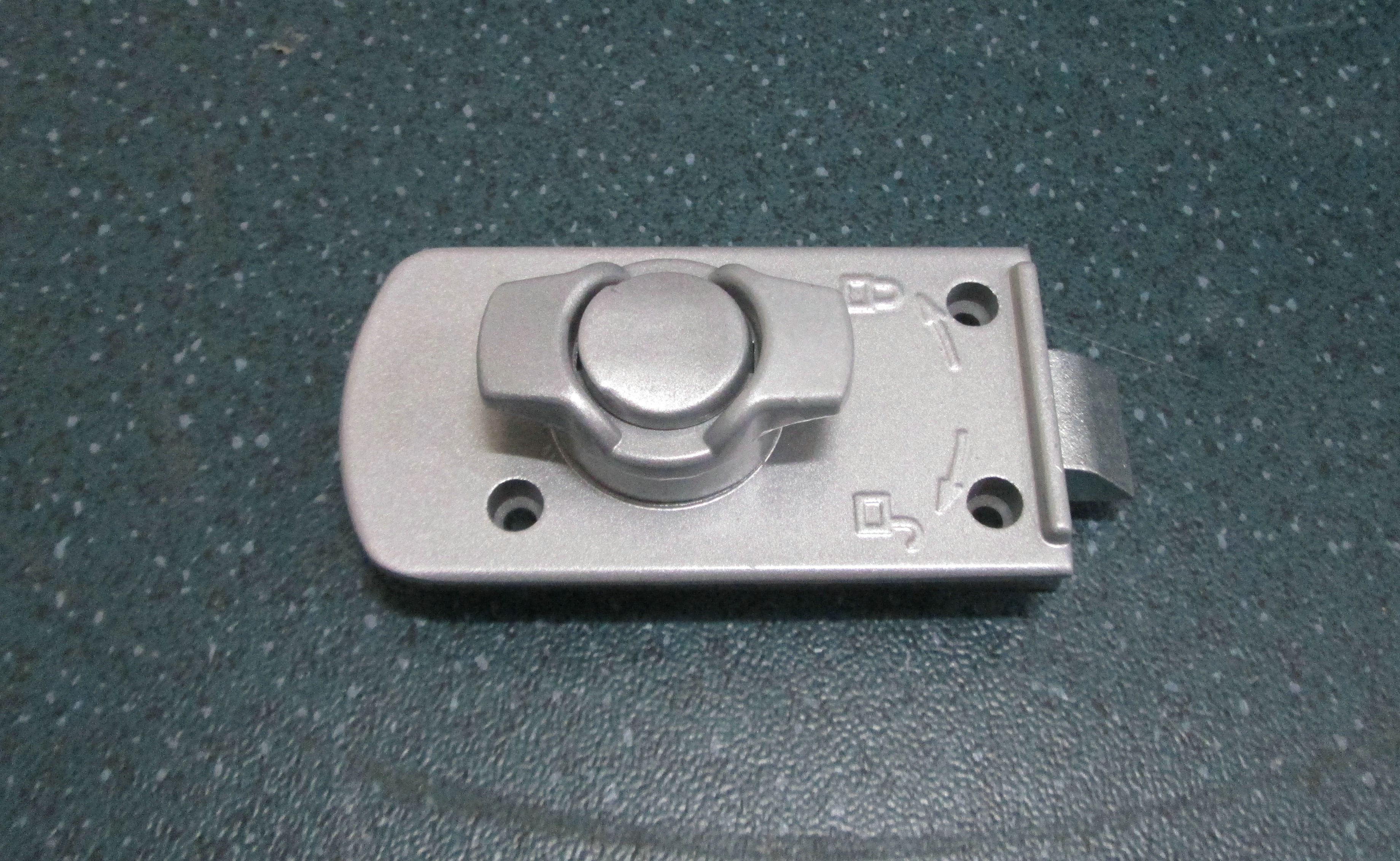 Driver guardrail door lock