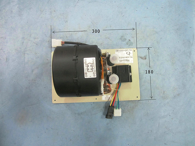康唯特睡仓散热器总成