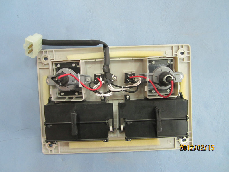 Air outlet (light yellow and adjustable eyes and double lamps)-1