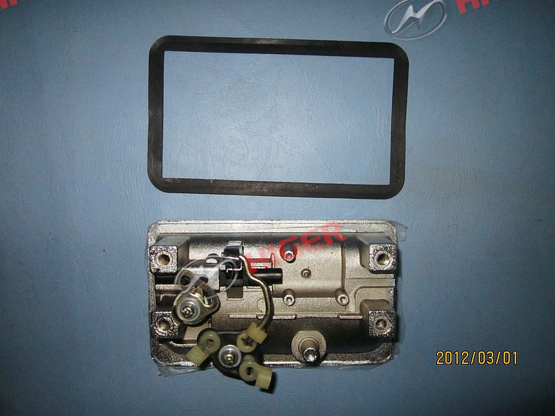 Luggage compartment door lock-1