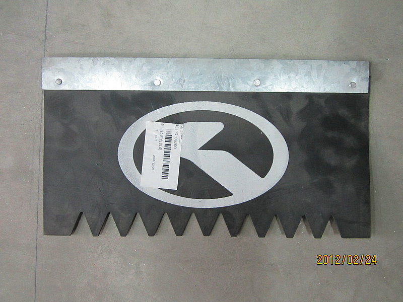 Wheel fender assembly