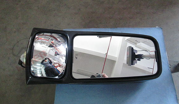 Rearview mirror lens assembly