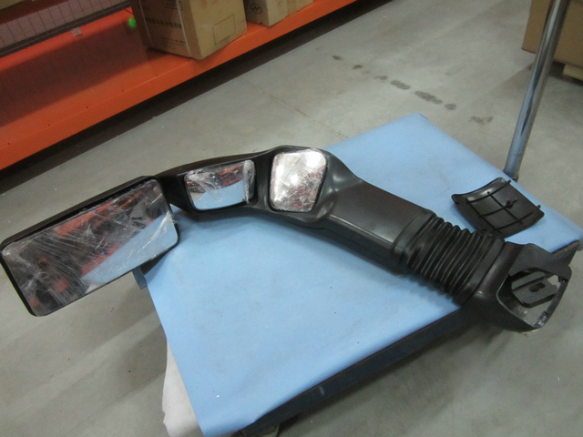 Exterior rearview mirror (Morning Light Manual Right, Imitation Plum)