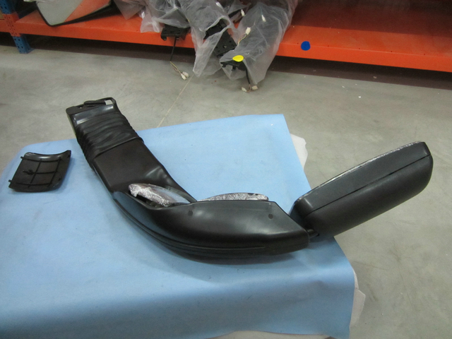 外后视镜(晨光手动右、仿梅)-1