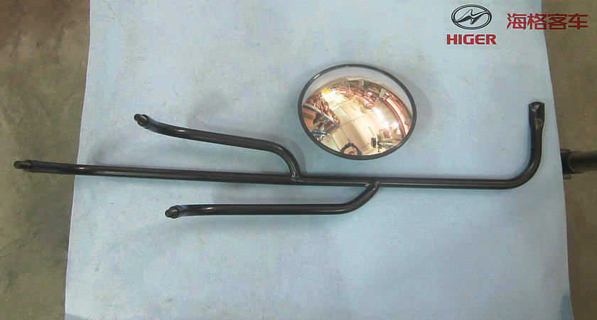 Слепое зеркало (слева)