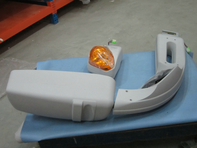 Rétroviseur extérieur (Shenshi Electric à gauche)-1