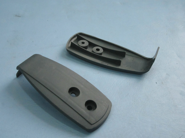 Curtain hook (for front and rear/wide columns)