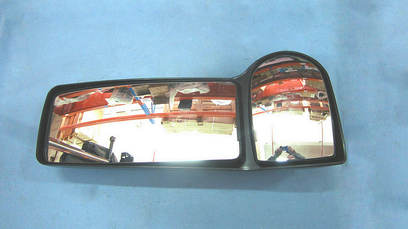 Montage de la lentille droite