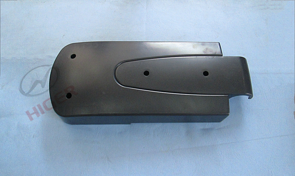 Extended outer side of the rear case