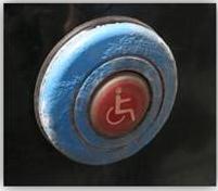Button (prompt button for disabled people getting on board)