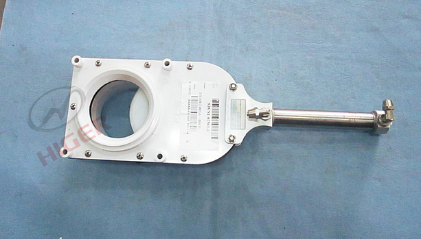 Bathroom sewage valve assembly (integrated type)