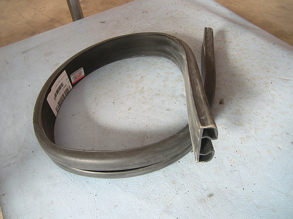 Bat glue strips (L=1165)