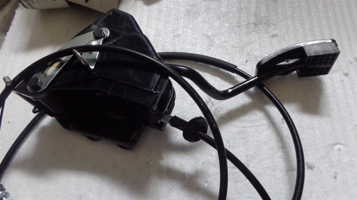 Accelerator pedal with pull cable assembly, JM491QE/V20, left rudder-3