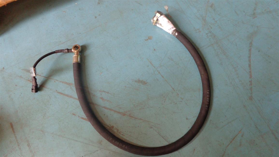 Tube d'entrée d'huile, Φ13,1000, M16 corps de charnière-M16 corps de charnière