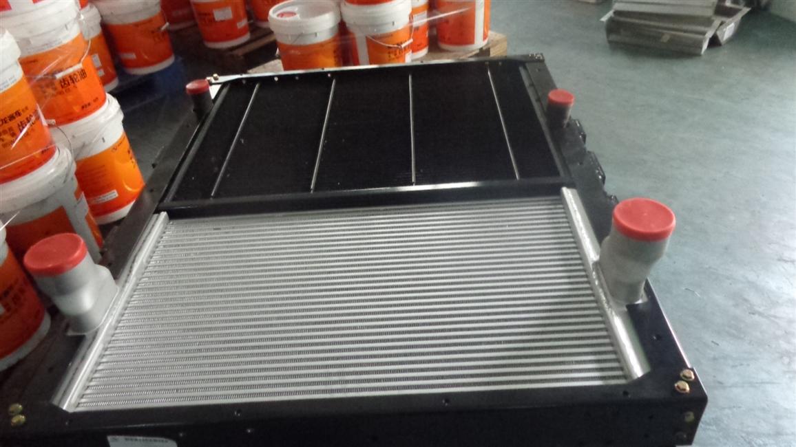 Cooling module assembly, center, bus