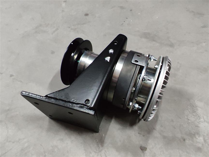 Fan clutch assembly, 150, mid-mounted, 194, optimized