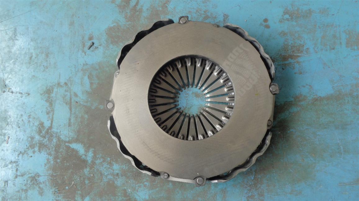 Clutch pressure plate assembly, MF395 push type-1