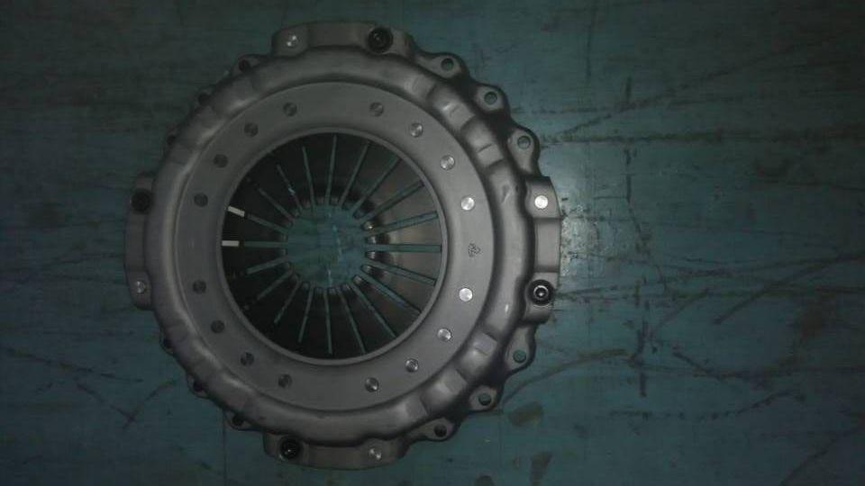 Clutch pressure plate assembly, West Lake 395, diaphragm push type-1