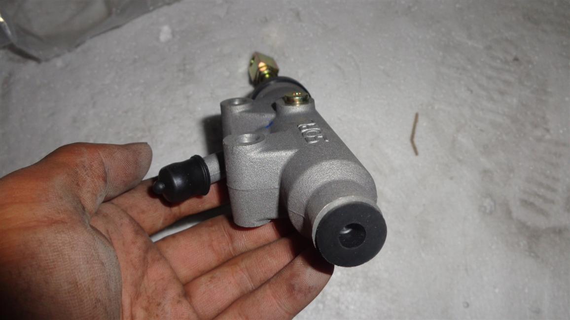 Clutch master pump, left rudder, 19.05, 30, KT