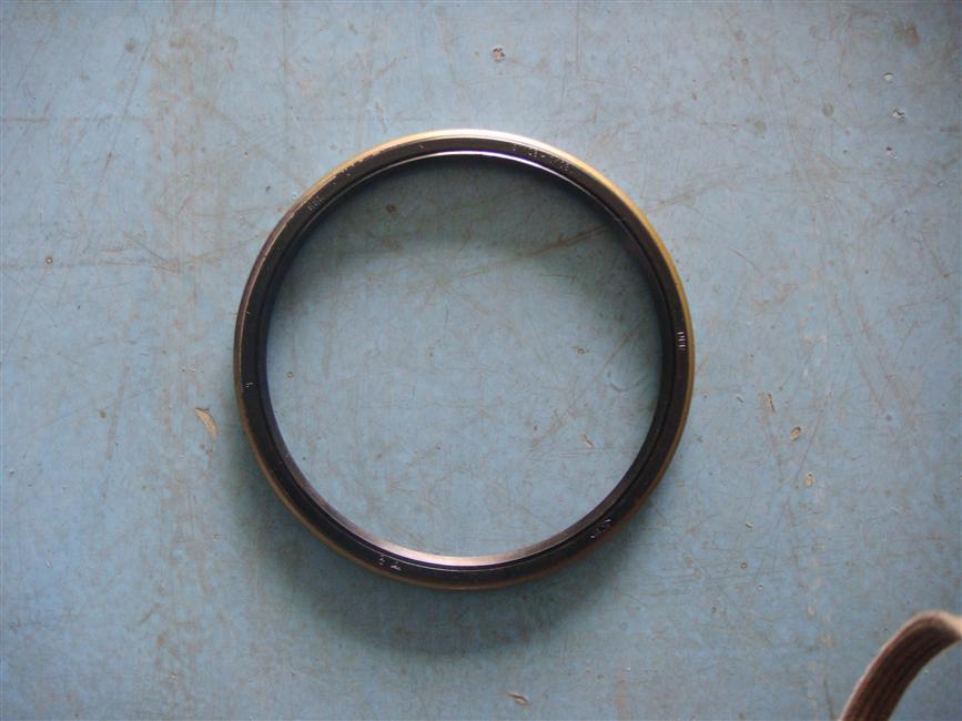 Rear hub oil seal assembly, 24ZS29K-00005-2