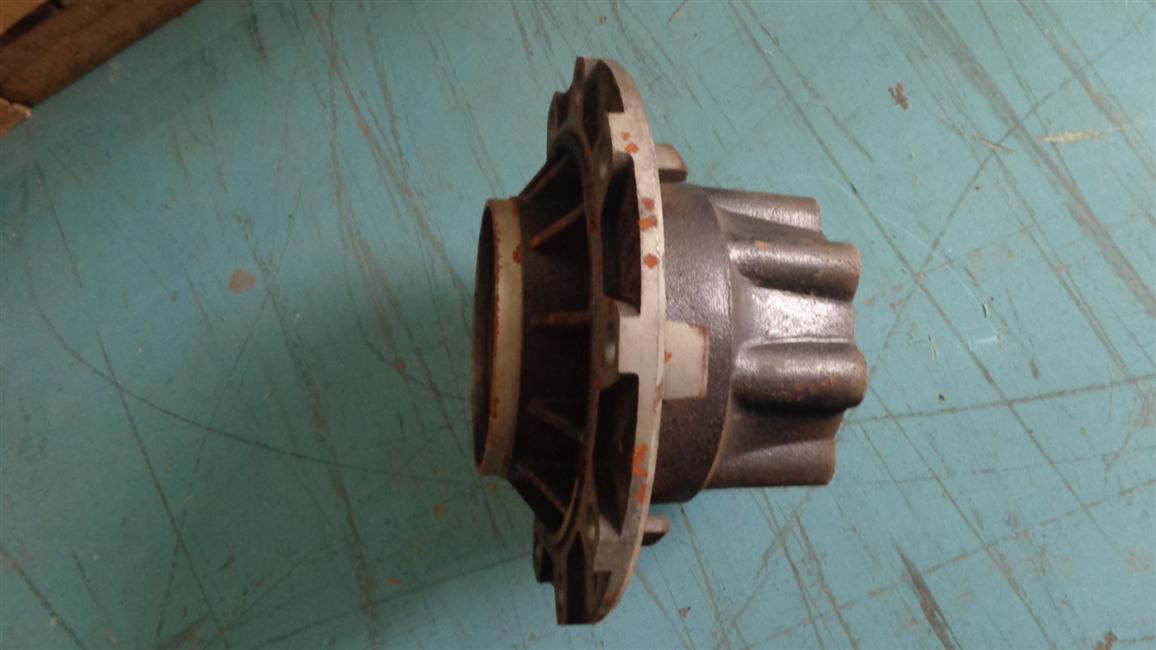 Rear wheel hub, 24NS19N-00005-1